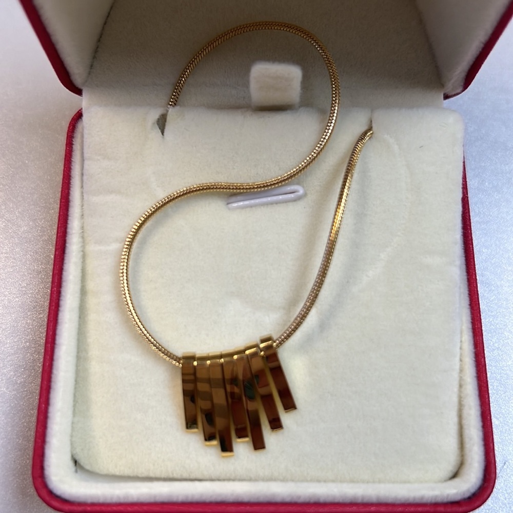 Gold Pendant Necklace - Elegant Women’s Necklace